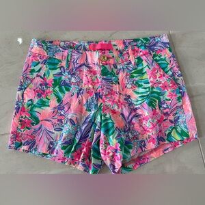 Lilly Pulitzer Disney Dreamin Short